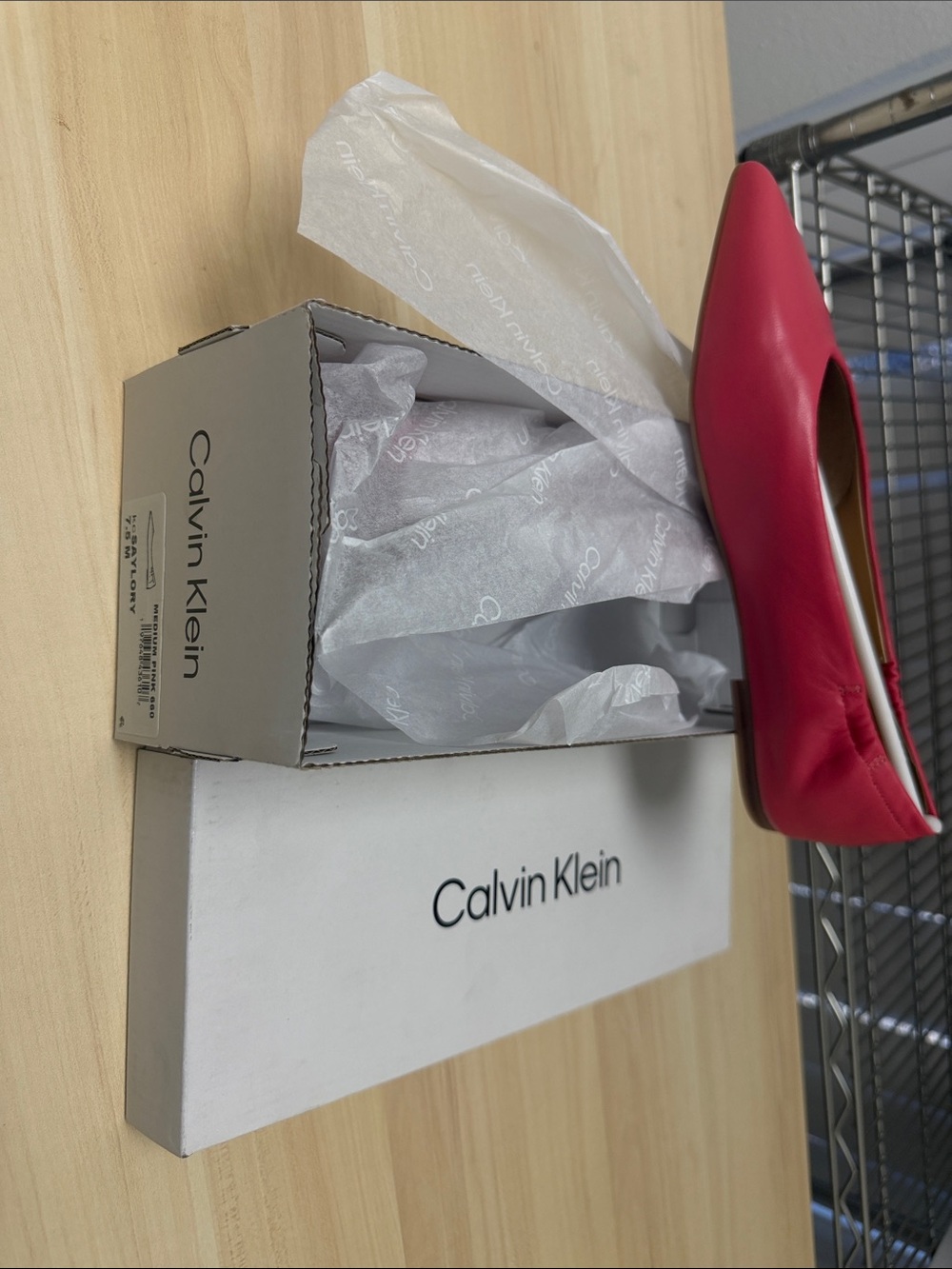 Calvin Klein Women's Pink Pointed-Toe Leather Flats